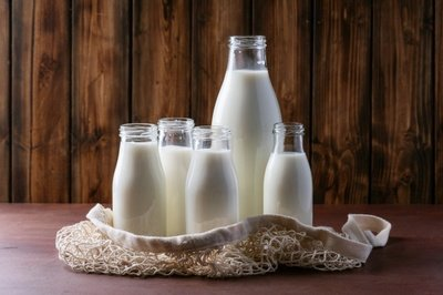 HJBA85海角论坛登录海角社交入口APP建议中老年补钙，常吃五大补钙食物，强筋壮骨益身体健康